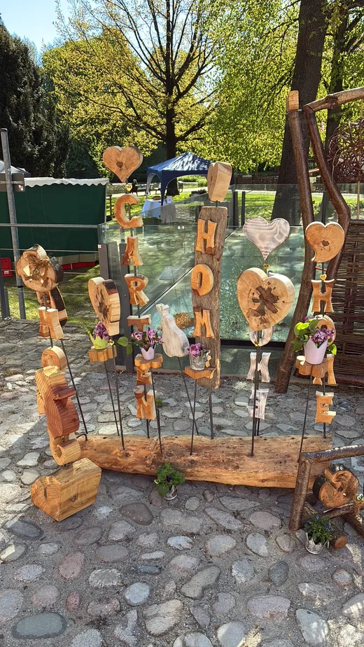 Stehrumchen im Garten